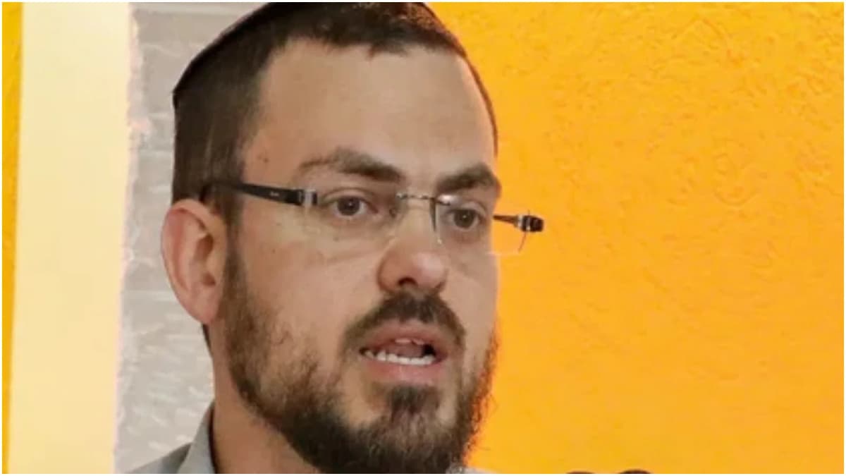 סערה ברבנות הצבאית: רבנים פנו לשר הביטחון נגד קידום הבכיר