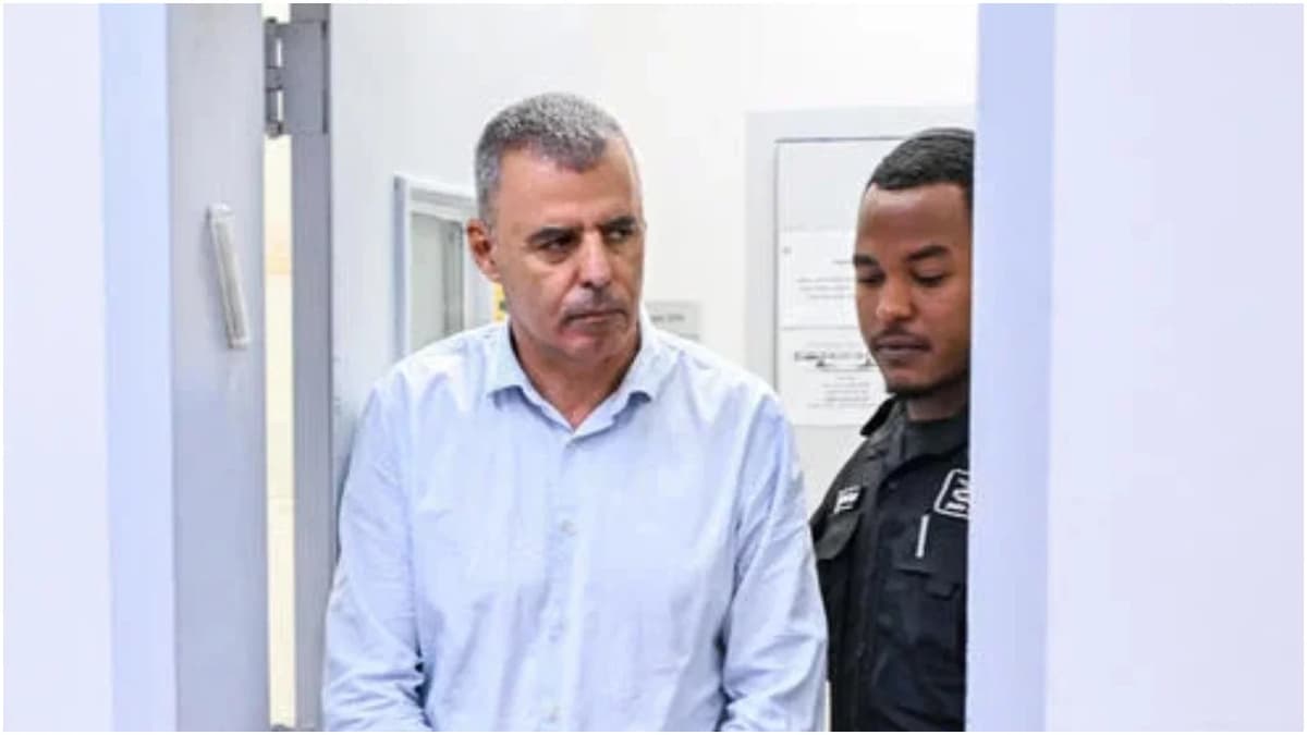אשתו של ראש העיר כפר סבא פרצה בבכי בדיון: "מצבה הנפשי קשה מאוד"