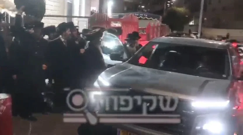 שפל חסר תקדים: האדמו"ר מקרלין סטולין הותקף באבנים בבית שמש