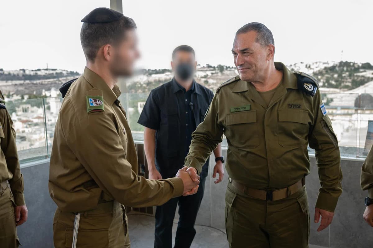 היסטוריה בחשמונאים: כך נראים הקצינים החרדים הראשונים של החטיבה