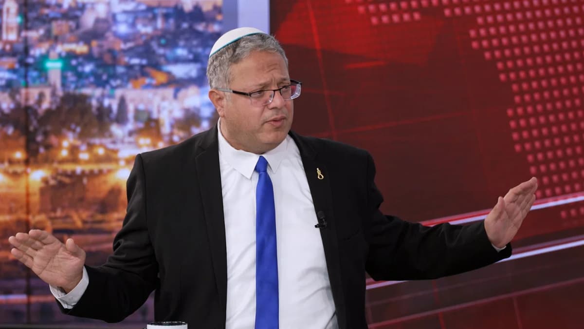 השר בן גביר מאשים: "רה"מ נתניהו רוצה קדנציה שלווה עם איזנקוט - ומעדיף להשאיר אותי בחוץ" | צפו