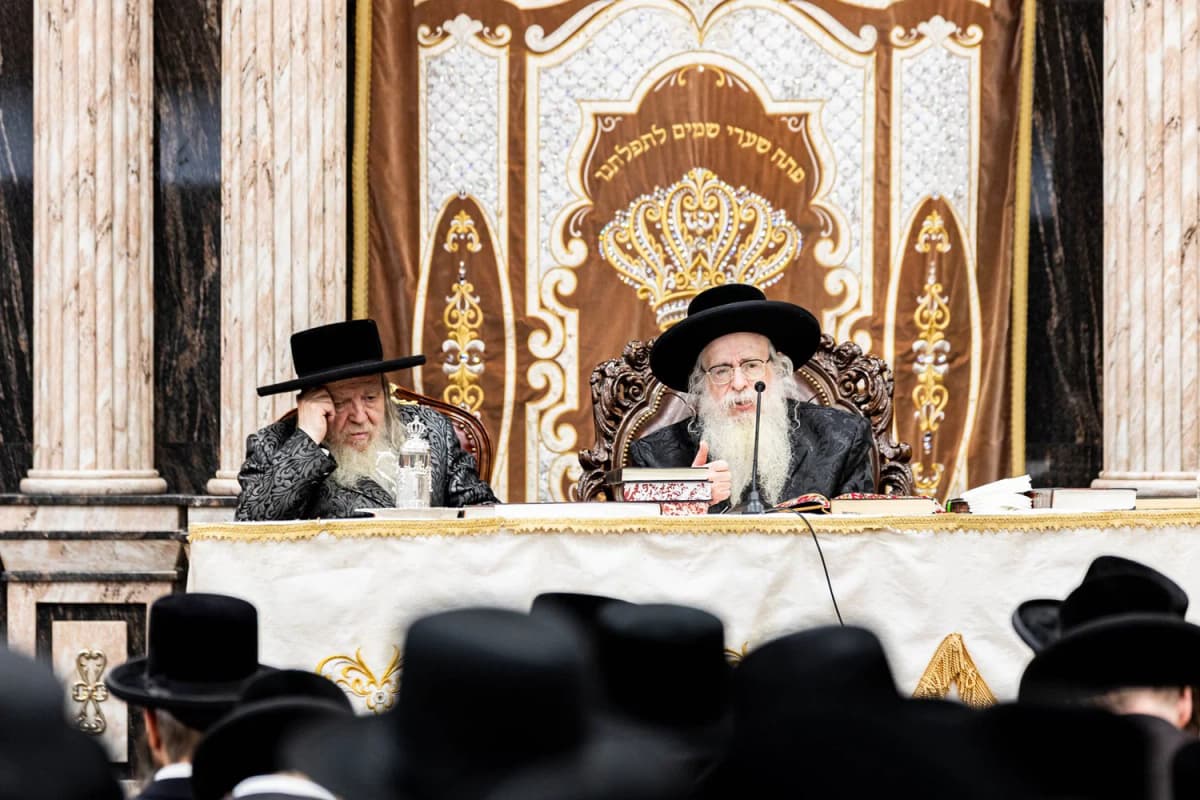 האדמו"ר מצאנז קלויזנבורג הספיד את הדיין זצ"ל שנפטר באופן פתאומי בשווייץ