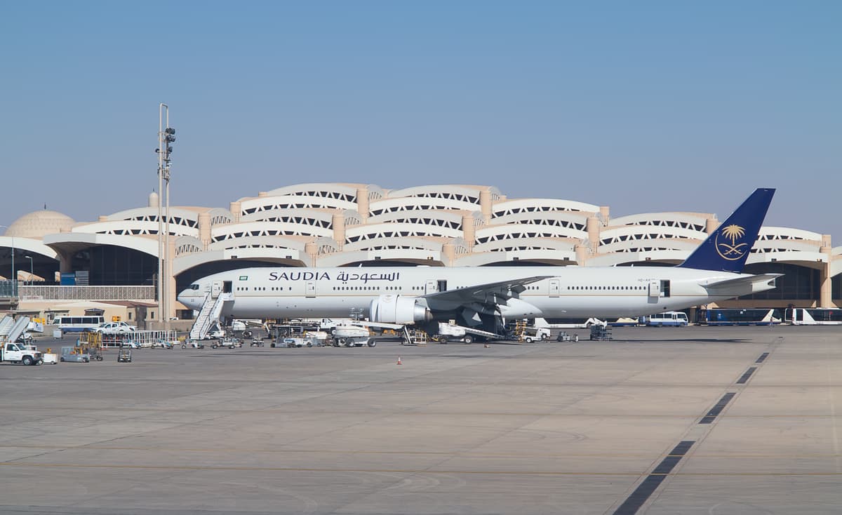 US Orders Non-Emergency Embassy Staff and Families Out of Saudi Arabia