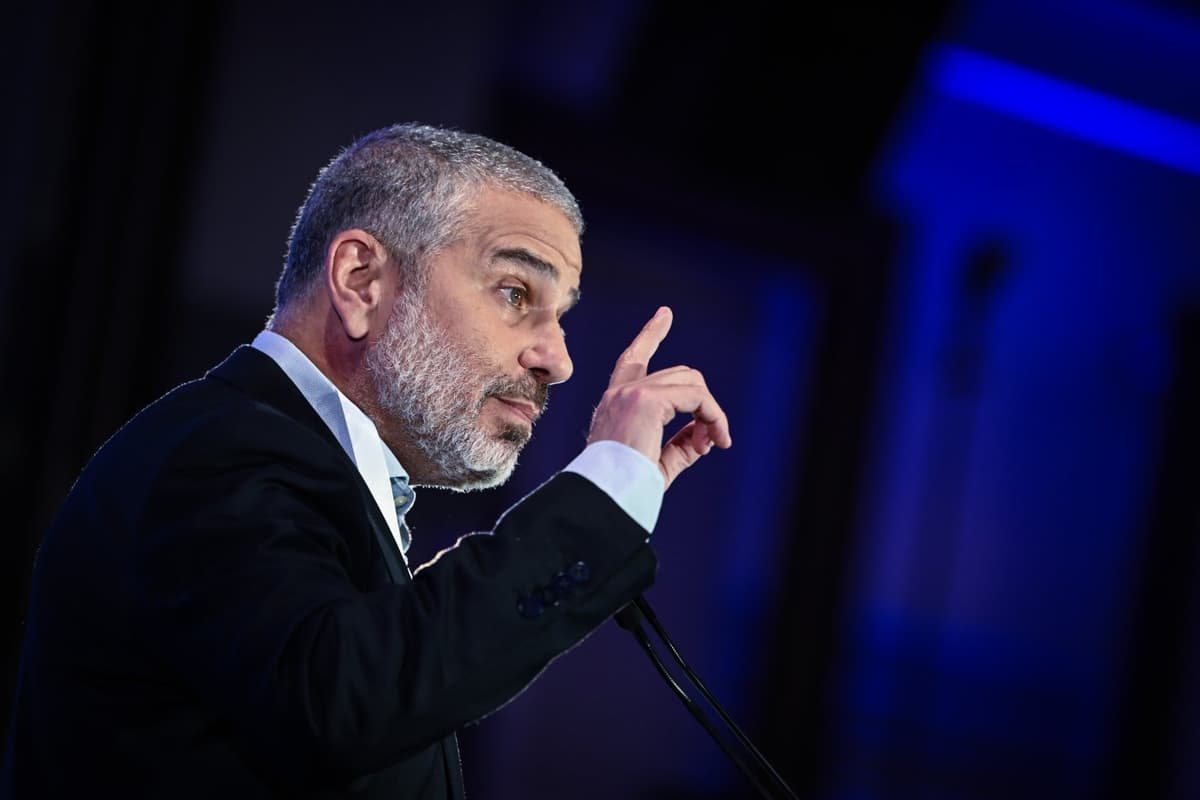 ינון מגל: "בעקבות סערת הקוף גוש הקואליציה עלה 2 מנדטים"