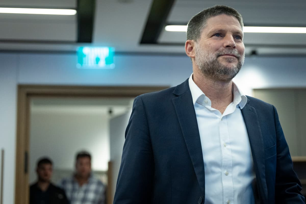 העיתונאי הסרוג נגד הרבנים של סמוטריץ': "צריכים ללמד תורה"