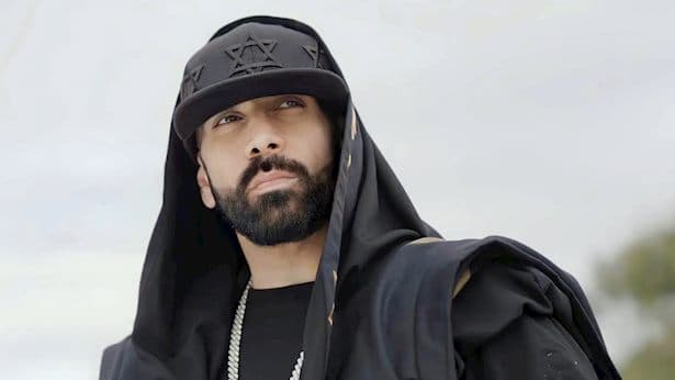 "הצל" יואב אליאסי: "עובדים קשה כדי לחסל אותי, התזמון לא מקרי"