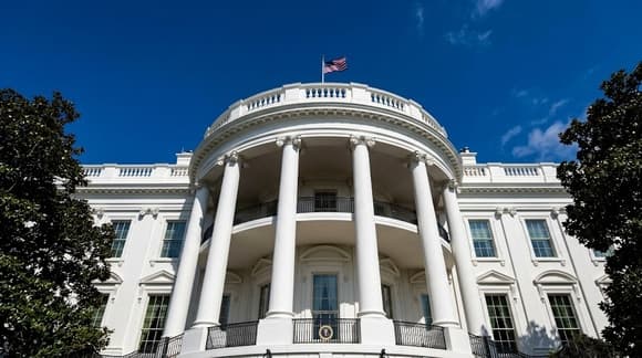 США пригрозили Испании санкциями из-за судов с грузами для Израиля