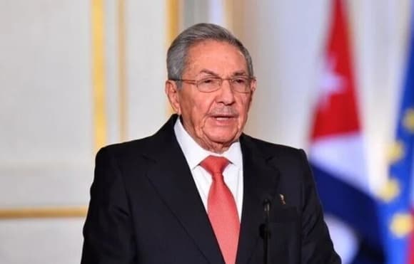 Китай осудил действия США против Рауля Кастро и потребовал снять блокаду Кубы
