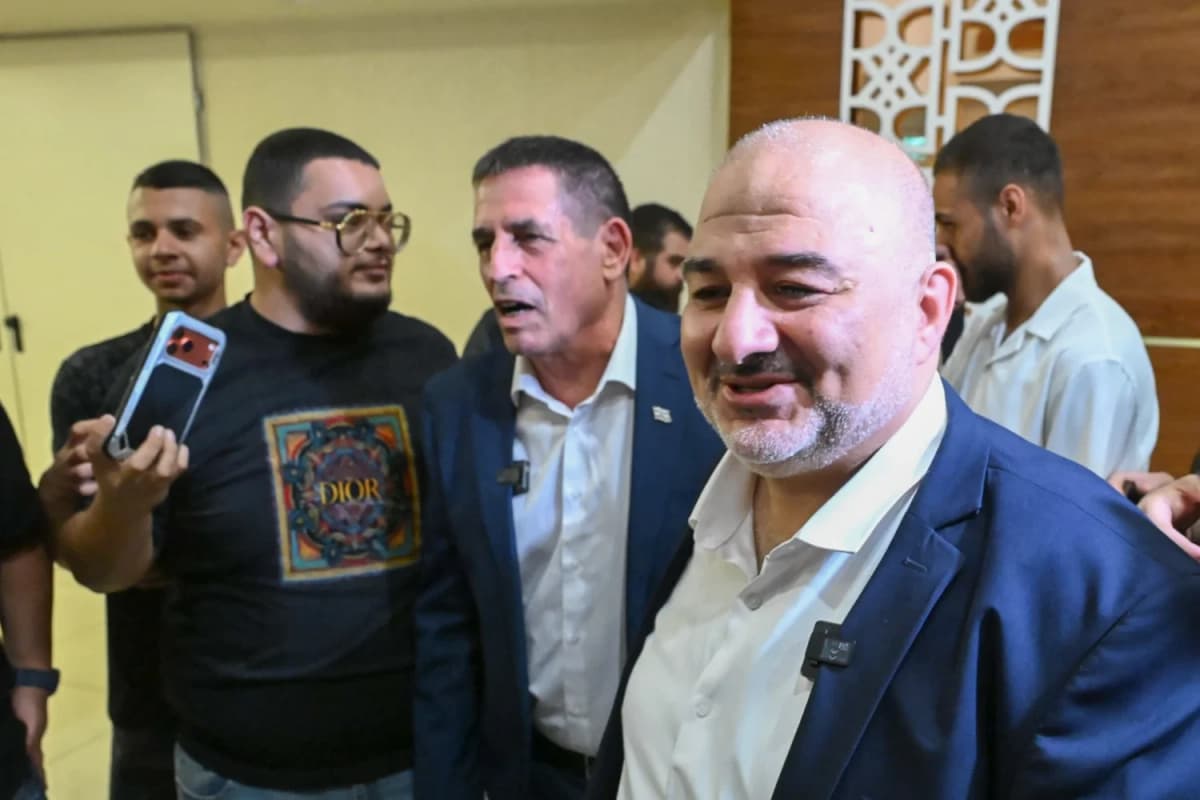 «Черный пиар» против партии РААМ: политтехнологи науськивают арабов на евреев