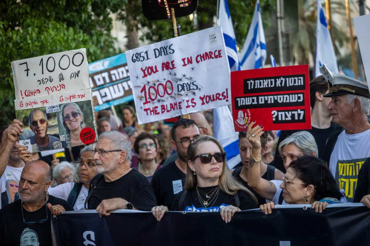 Poll: Jewish Israelis want Oct. 7 commission of inquiry, ultra-Orthodox conscription