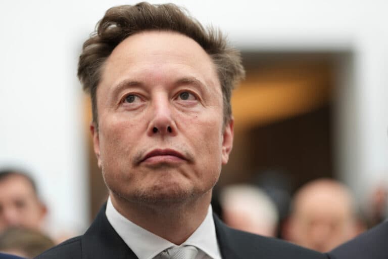 Musk Pledges To Give A Share Of His SpaceX Company To ‘Every Kid In America’