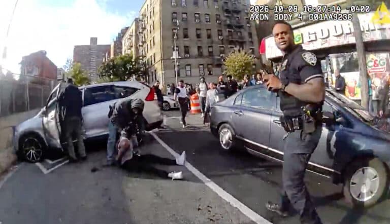 Lawyers For New York Man Shot By Ice Say Officer Fired Into Car Without Warning