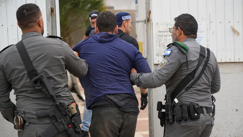 פלסטיני בן 15 נעצר בחשד שתכנן פיגוע