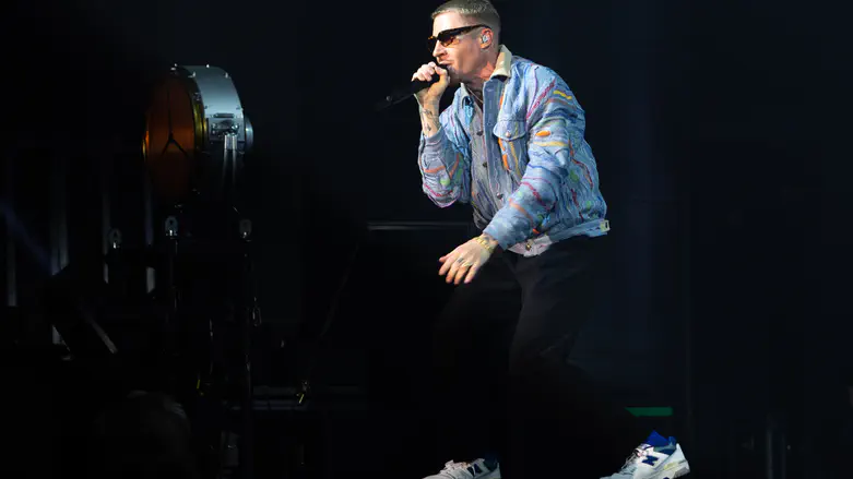 Macklemore's UK tour to fund justifier of October 7 hostage-taking