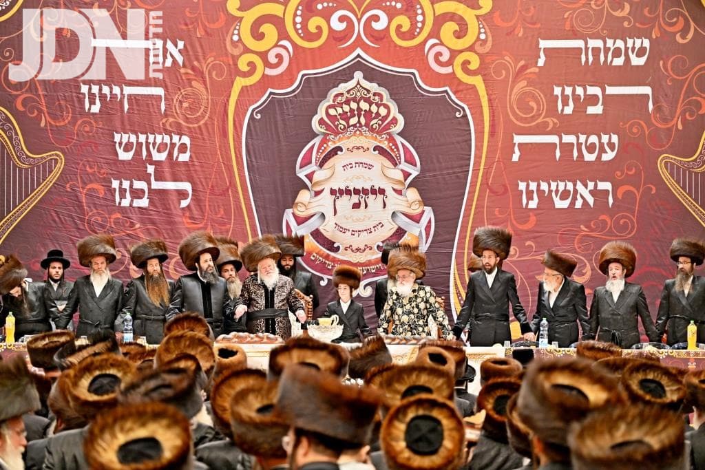 שמחת הבר מצוה בבית ויז'ניץ – פרמישלאן