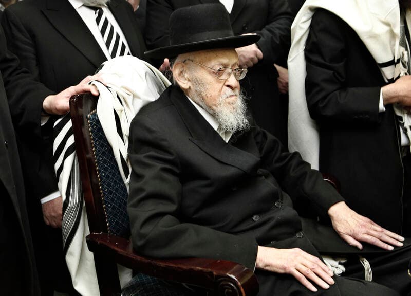 כיצד הורה מרן הגרי"ש אלישיב לתלמיד הגרב"צ לנהוג בבחירות?