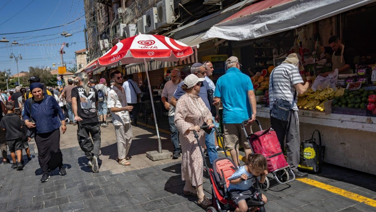 מחוץ לעיר: שוק מחנה יהודה בירושלים עובר דירה