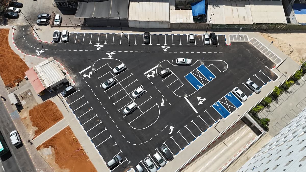 עיריית רחובות מבטיחה בשורה בחניה, אבל לא כולם ירוויחו: למי המחירים דווקא יעלו?