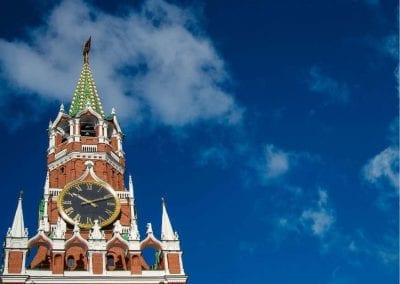 "Яблоко" сняли с выборов — люди в РФ вышли на протест