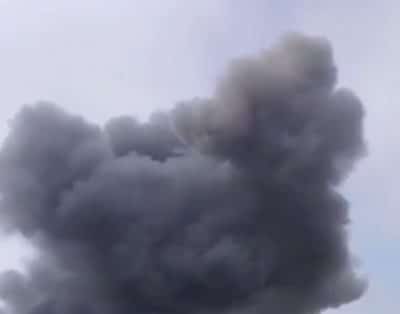 Люди разбегаются во время удара: жуткие кадры с моста в Киеве (ВИДЕО)