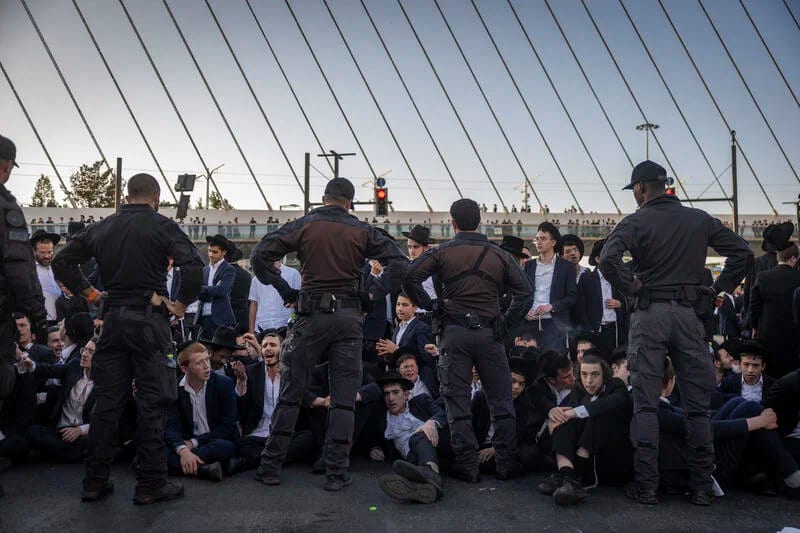 ש"ס בהאשמה חריגה: אלו האנשים שעומדים מאחורי ההפגנות היום