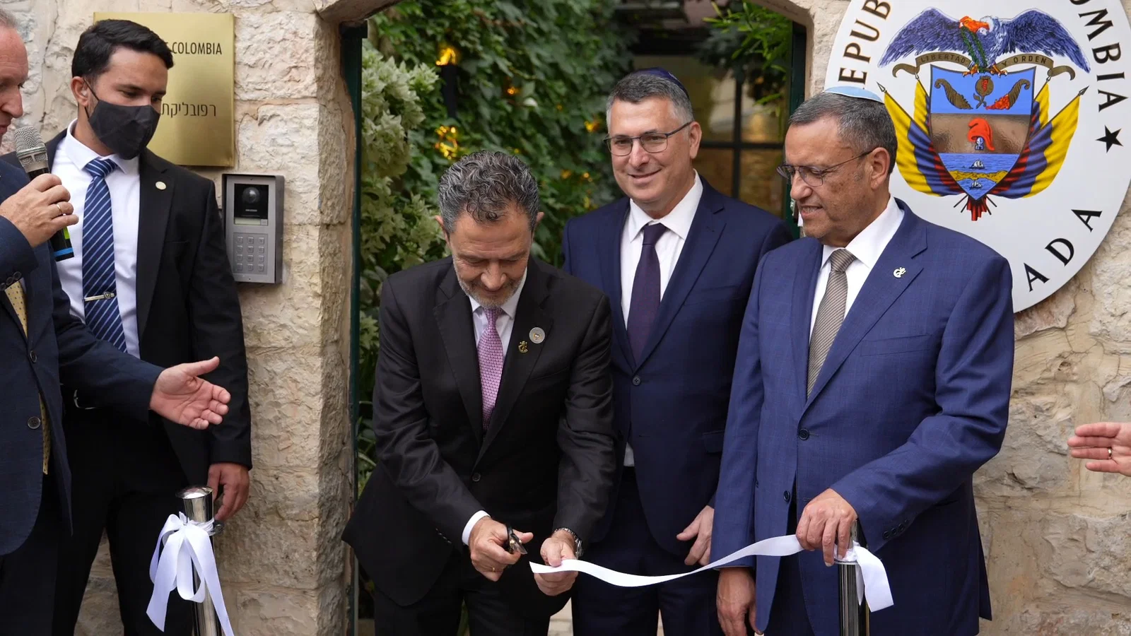 השגרירות העשירית: קולומביה פותחת שגרירות בירושלים; "יום חג ליחסים"