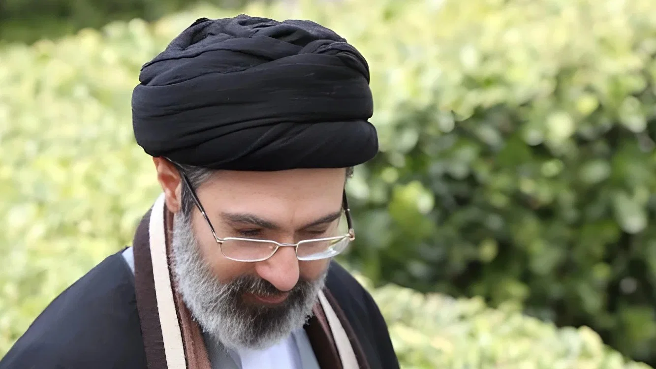 Hormuz Agreement Expected Soon; Iran Insists on Shipping Control Authority Both Directions