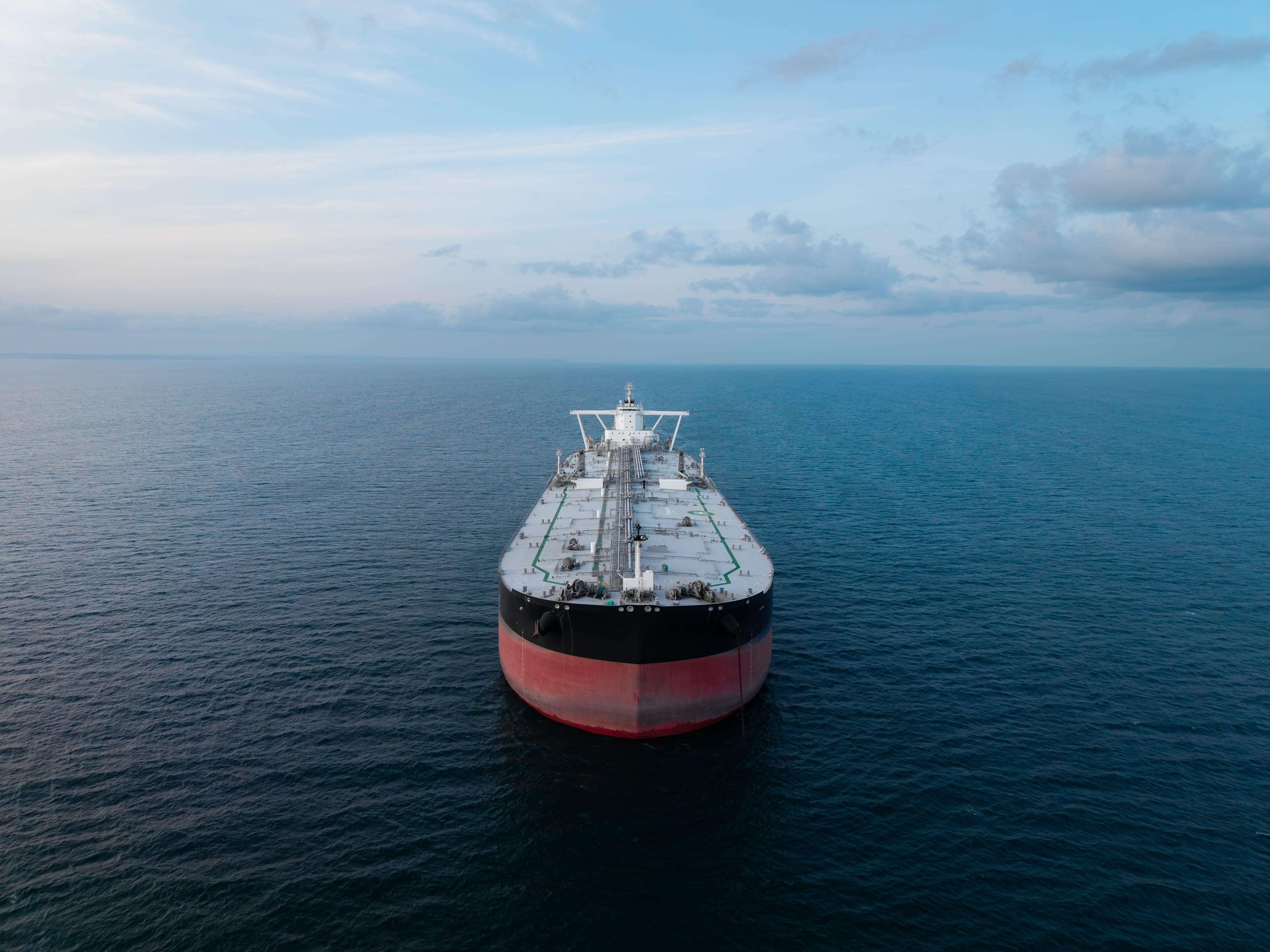 Negotiation Odds Assessed: Gulf Official Estimates 50% Chance Of Friday Hormuz Agreement