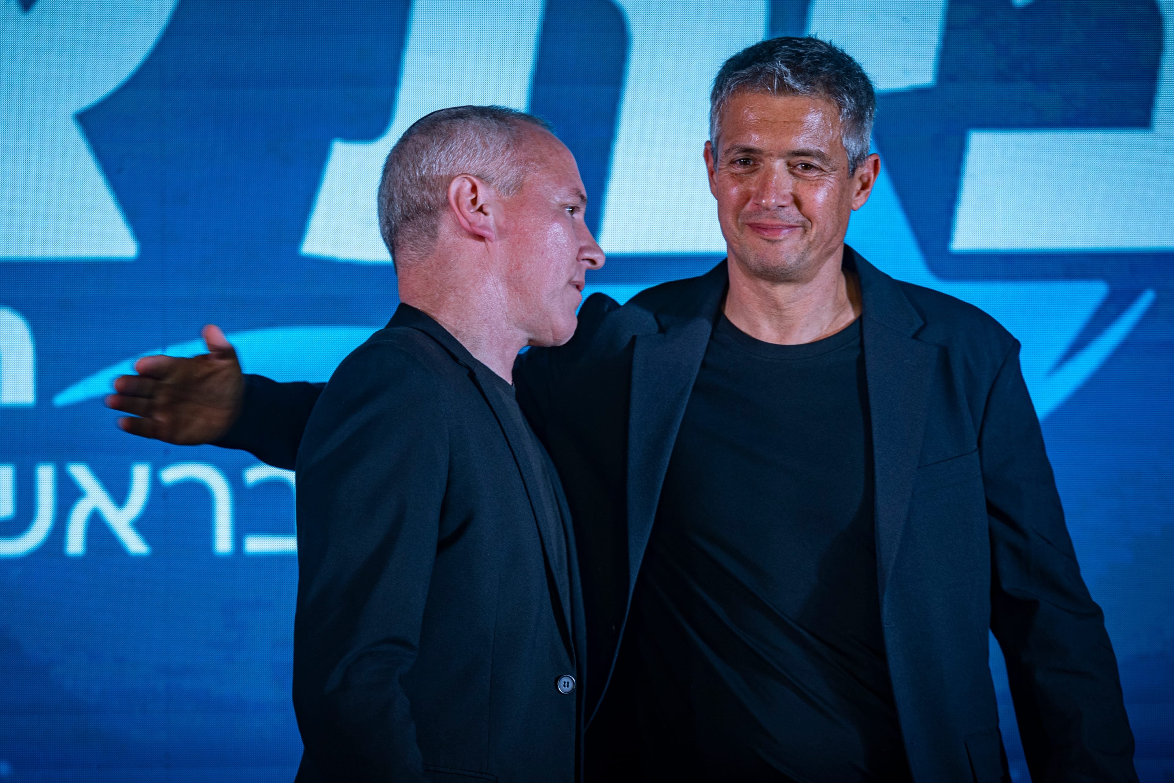 Chili Tropper to Join Gadi Eisenkot's Party as Bayit Tzioni Disbands