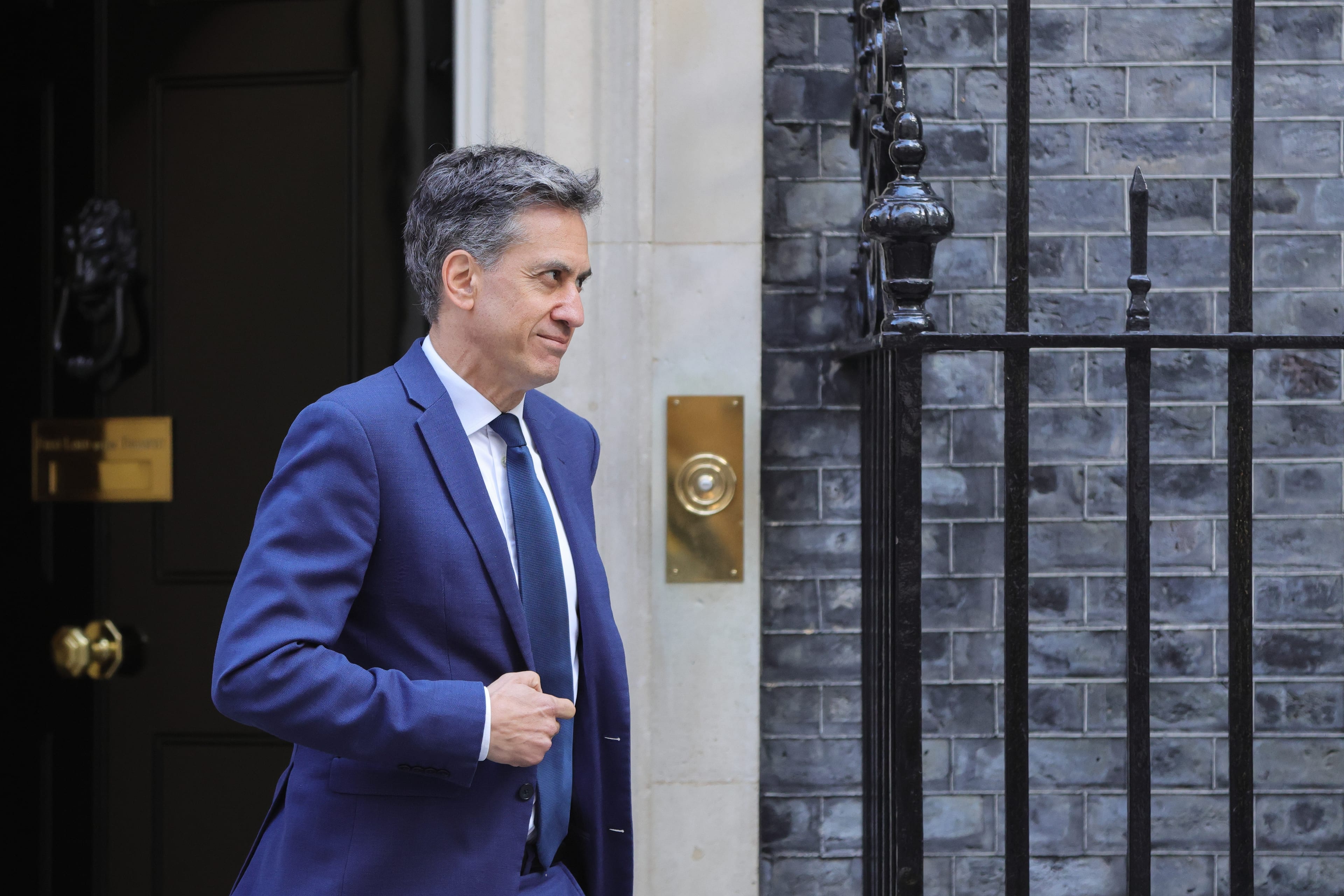 Ed Miliband Sanctions Israel, Then Calls his Grandparents as Witnesses