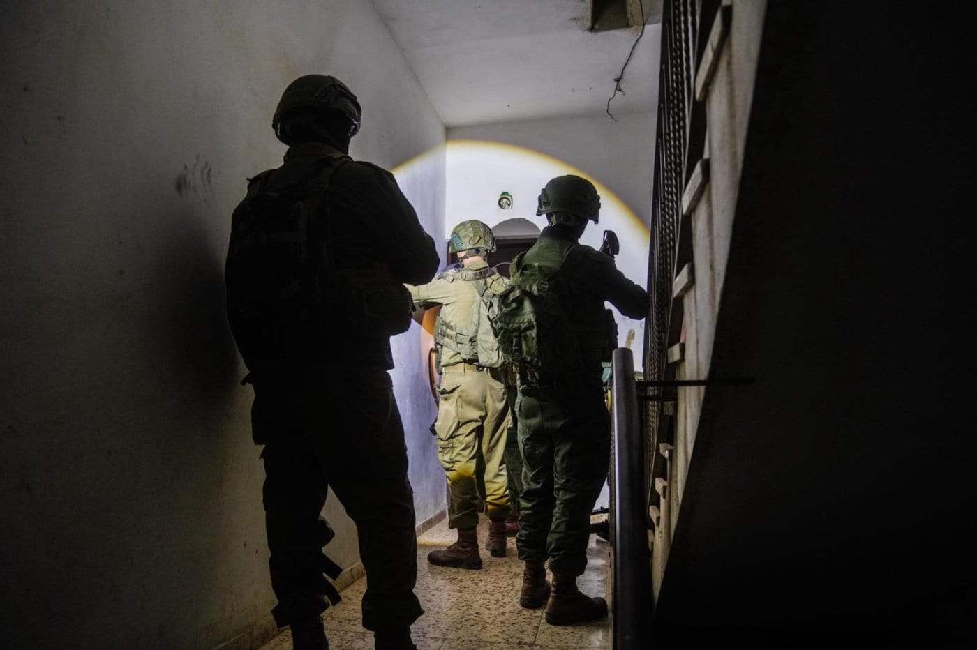 Former Security Official: IDF and Shin Bet Concealed Palestinian Authority Forces' Role in Terror Attacks