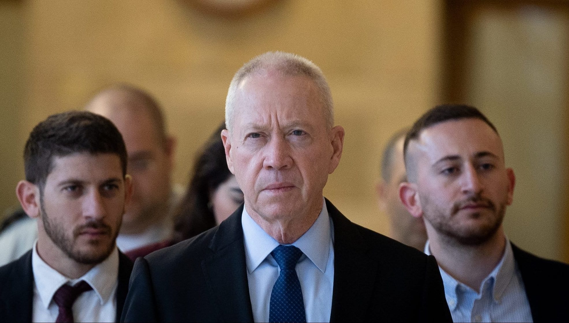 Former Defense Minister Gallant Disputes Netanyahu's Account of October 7 Response