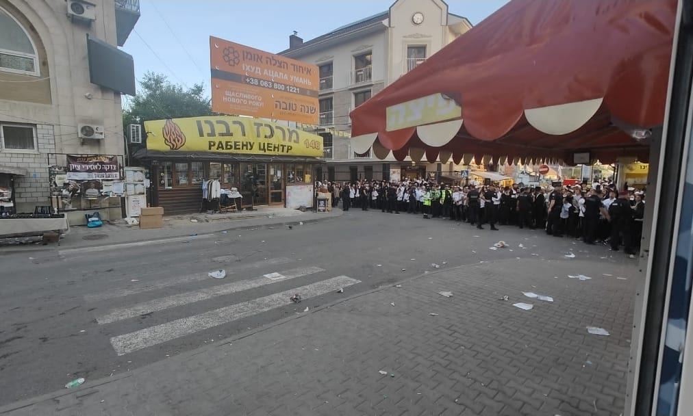 Suspicious Object Found at Rabbi Nachman's Tomb in Uman