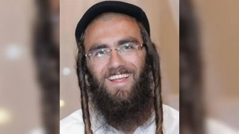 Father Cancels Fallen Son's Phone Line Nearly 3 Years after His Death