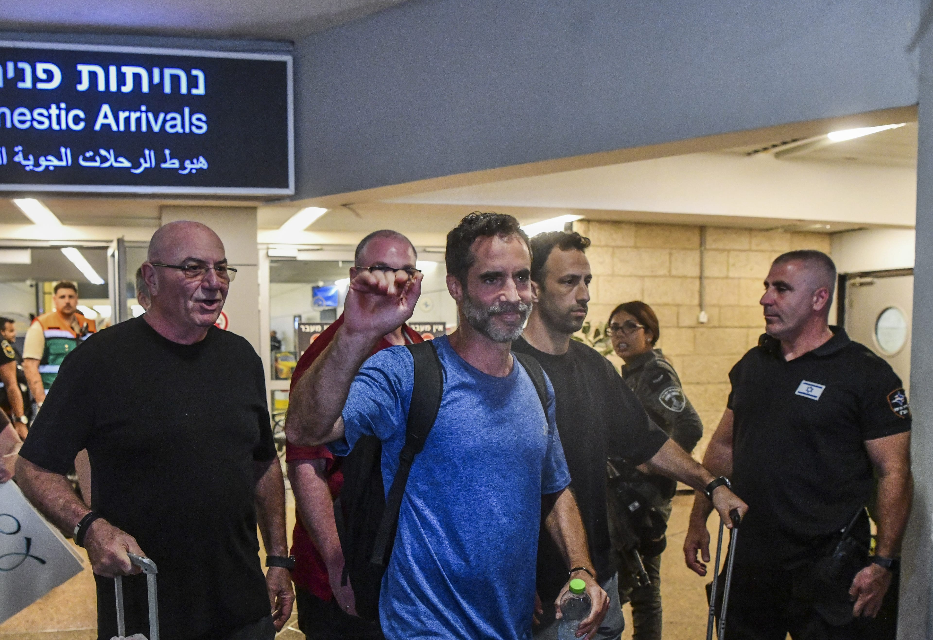 174 Passengers Greeted at Ben Gurion After Co-Pilot's Attempted Jihadi Attack on UAE Flight