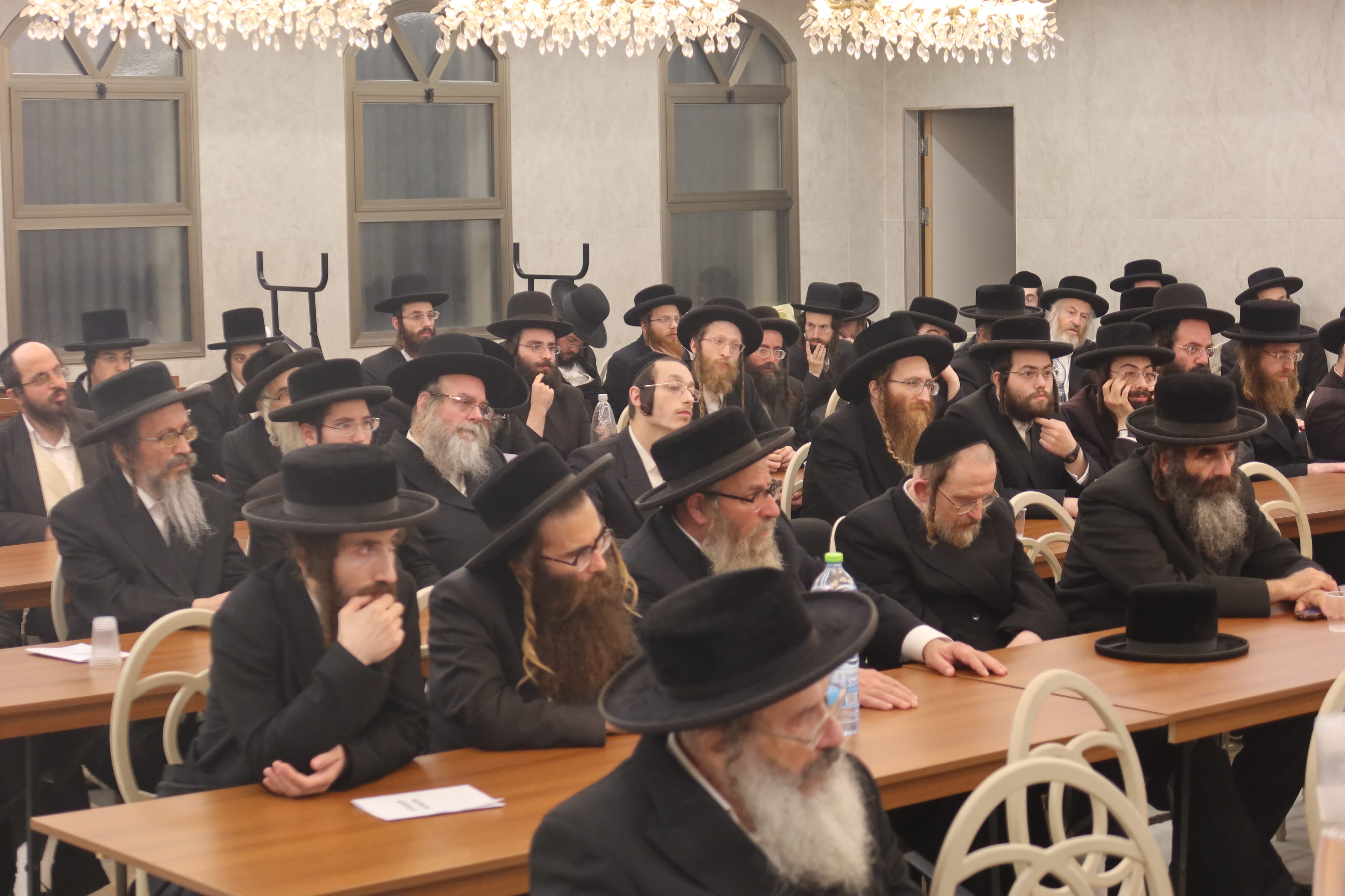 Jerusalem Burial Crisis: Chevra Kadisha Threatened to Leave Body in Cooler until Family Agreed to Tunnel Burial