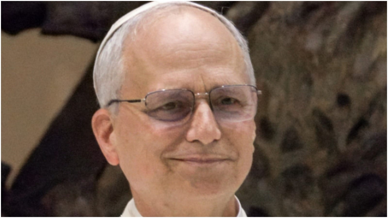 BREAKING: Pope Leo XIV Reveals Doctors Found a Growth on His Lung, Surgery Set for This Week