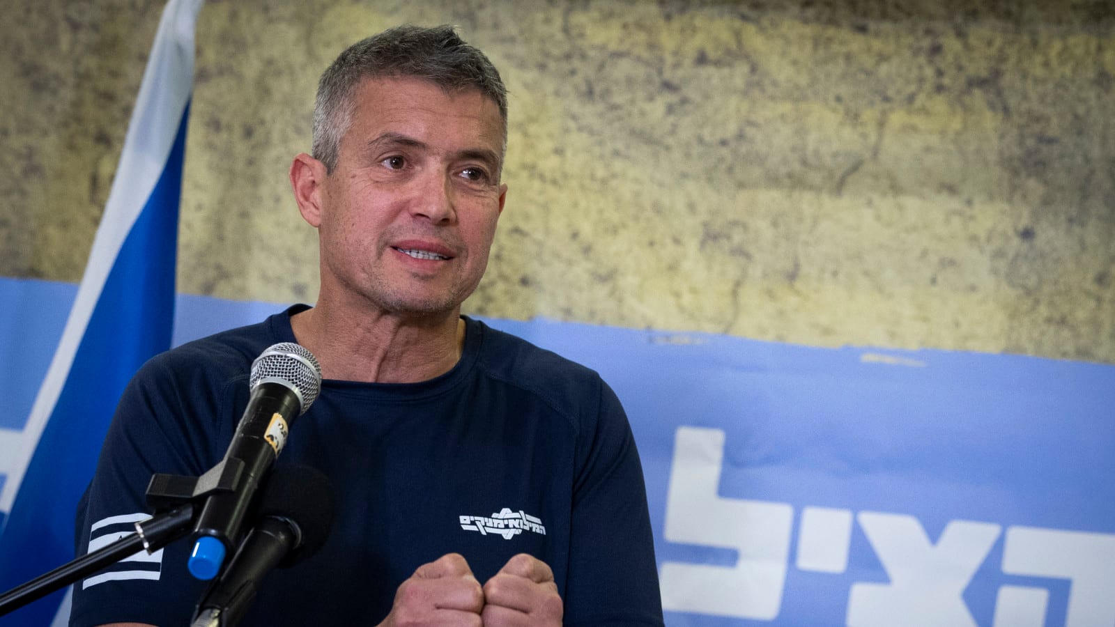 "נתניהו הוא לא נקודת הייחוס שלי": זה הויז'ן של יועז הנדל | האזינו