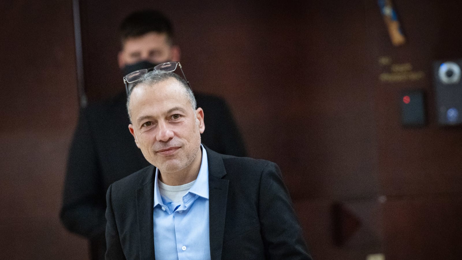 "נראים כמו שני שחקני תיאטרון": הריאיון גרם לדובר הליכוד להתפוצץ | האזינו