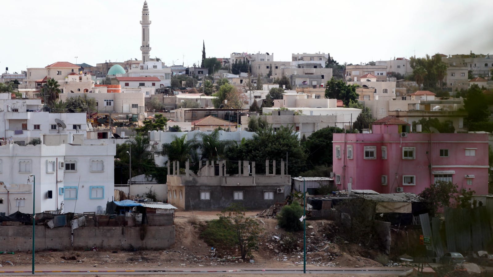 העיר תחת ניטור: רהט תפעיל מערך אבטחה חדש נגד הפשיעה הגואה