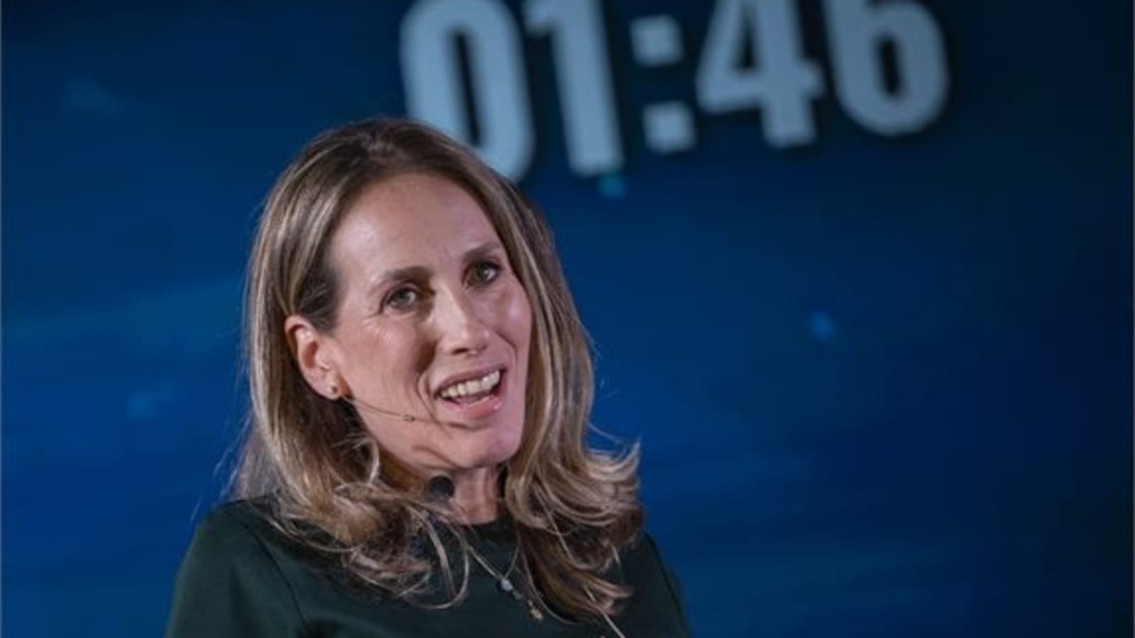 אמו של ענר שפירא לא התרגשה מהשאלה המתקילה: "יש כאלה ויש כאלה"