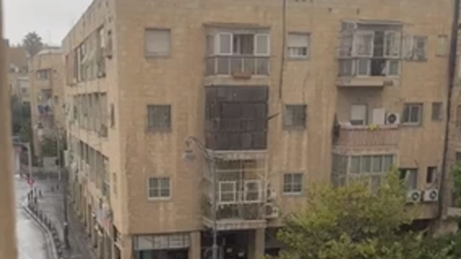 השירות המטאורולוגי: באמצע אוגוסט - נשבר שיא של גשם | צפו בתיעוד