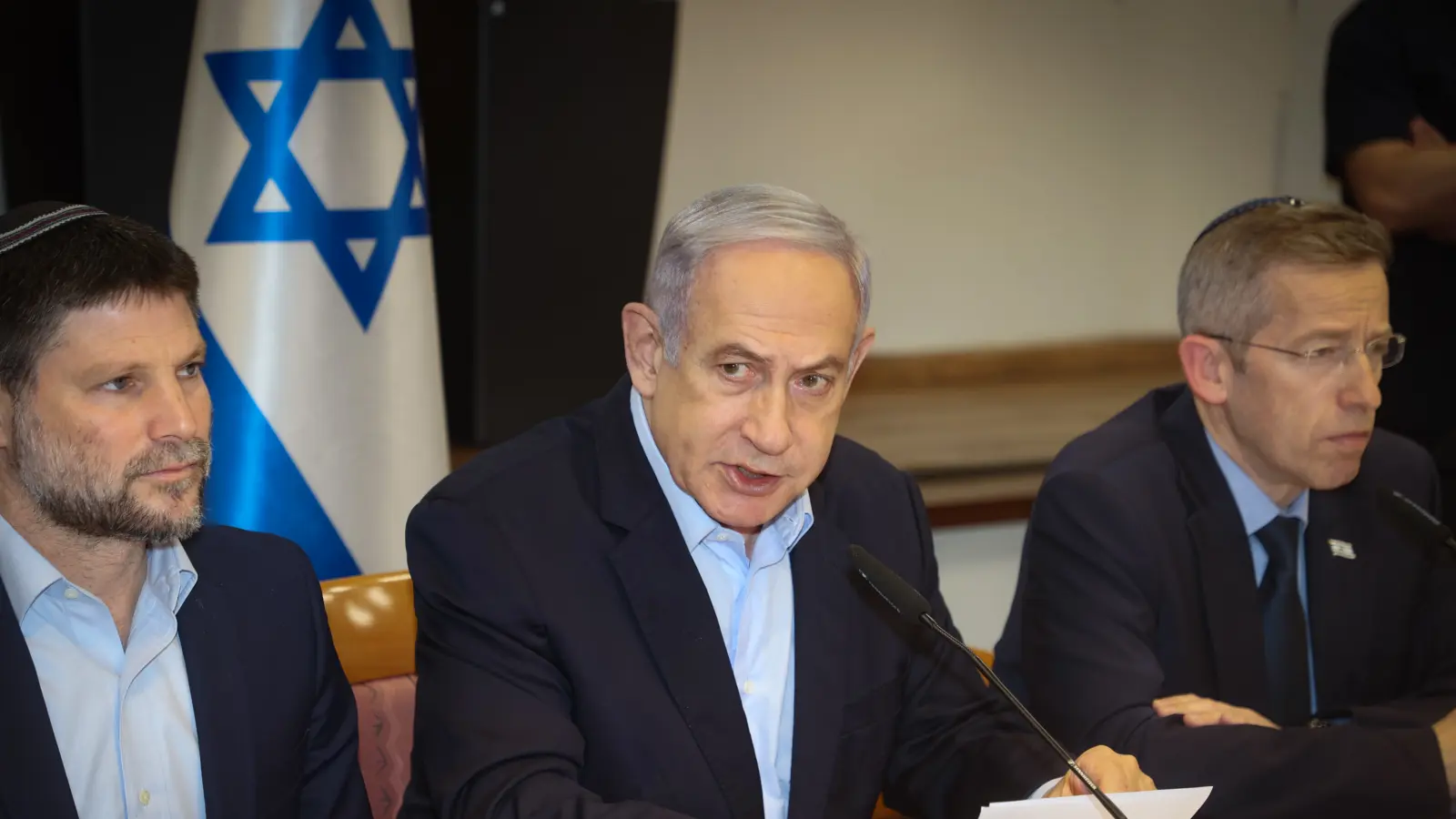 האזהרה לנתניהו לא הייתה משנה? "תמיד מחפשים את ההתראה האחת - זה עיוורון" | האזינו