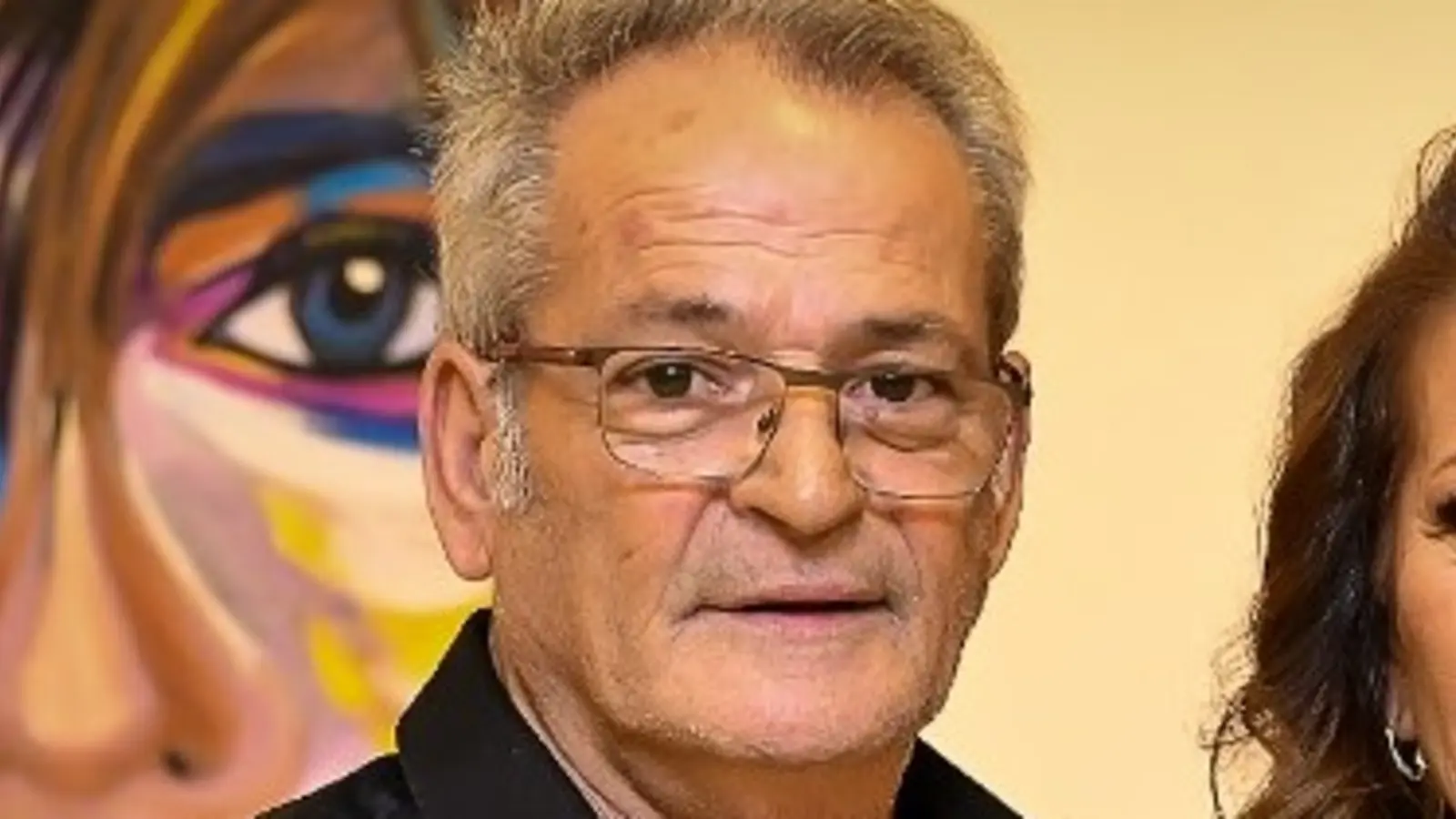 יעקב בוזגלו שם תג מחיר על עצמו - והמספר לא קטן