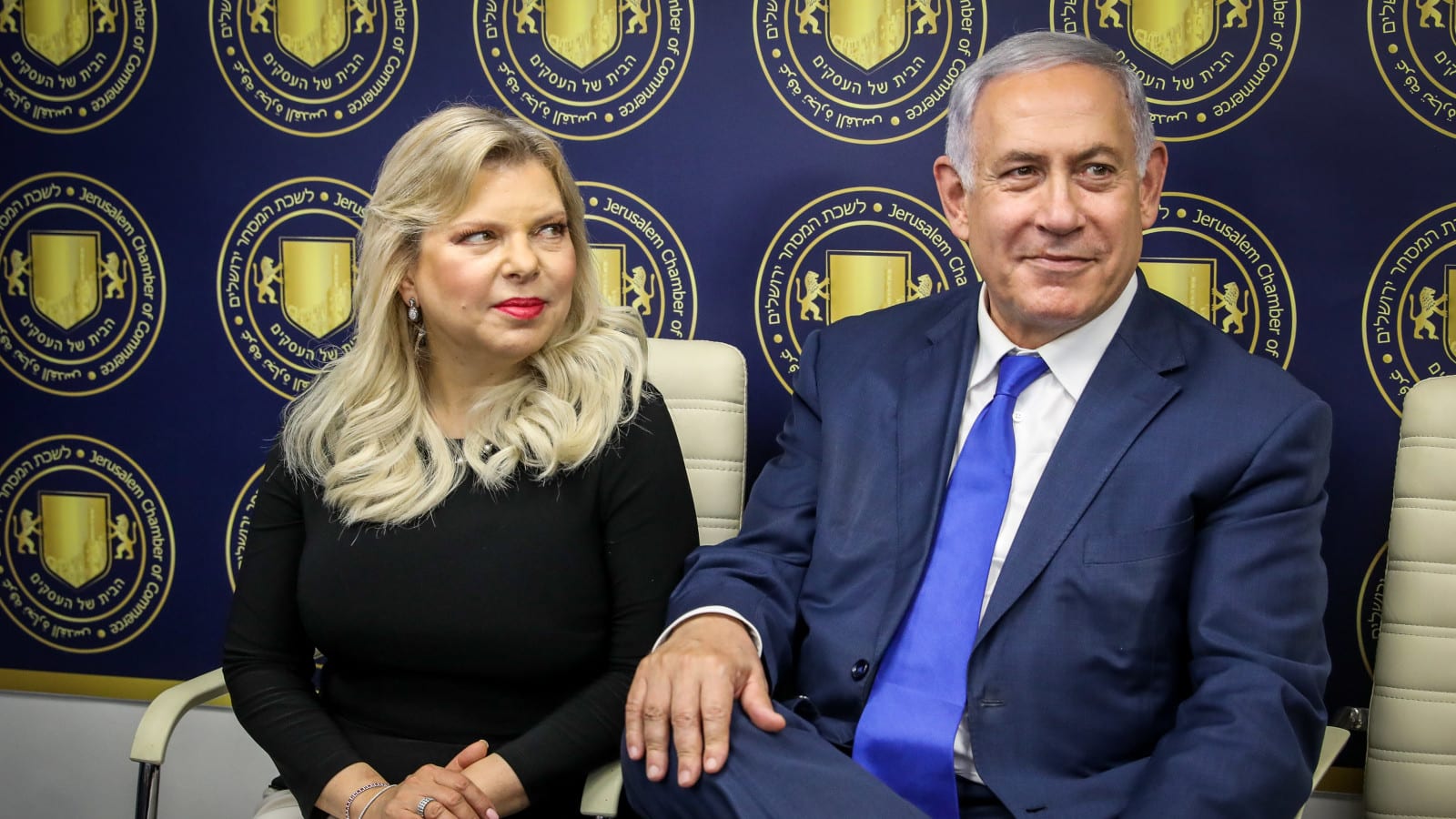 בצל הכאוס בנתב"ג: הדייט הלילי של בנימין ושרה נתניהו בהופעה
