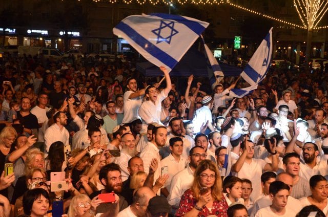 איך נחגוג את שמחת תורה התשפ"ז?
