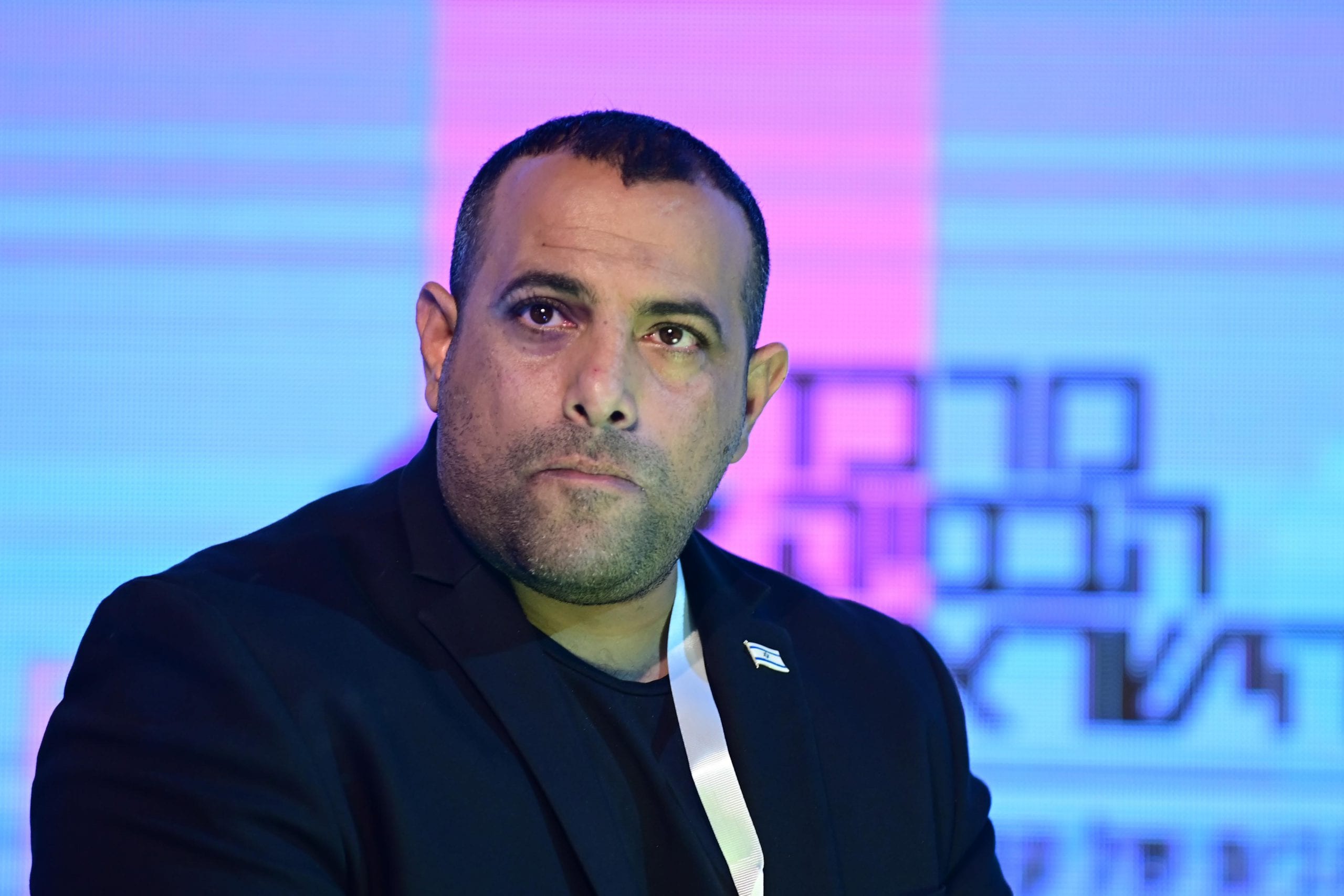 אביר קארה מאותת למפלגות: זה התנאי שלי להצטרפות