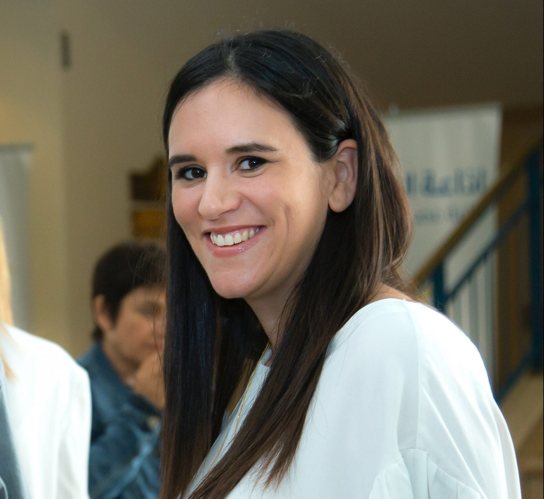 אמילי עמרוסי רומזת למי תצביע בבחירות