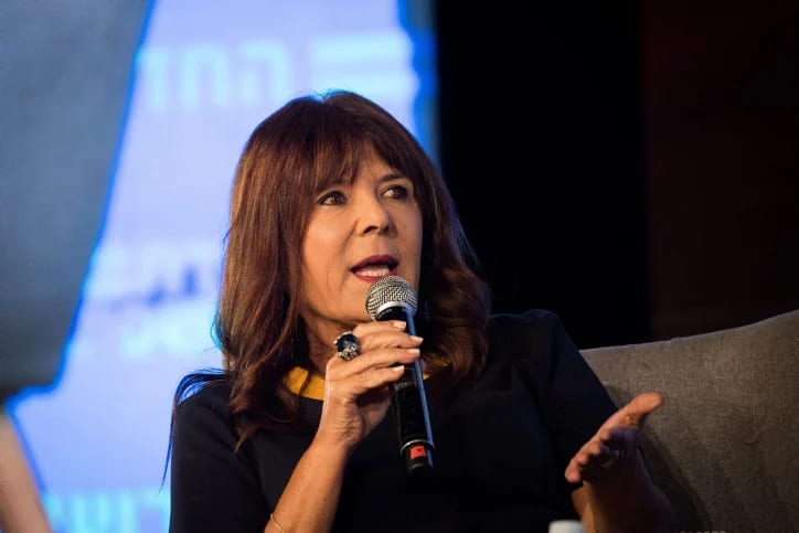 רינה מצליח לא מצטרפת למתקפה: "שולחת לכם חיבוק"