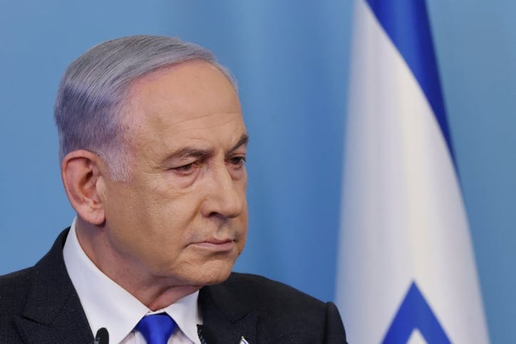 דקות לפני הניתוח: שיחת הטלפון החריגה בין ביסמוט לנתניהו
